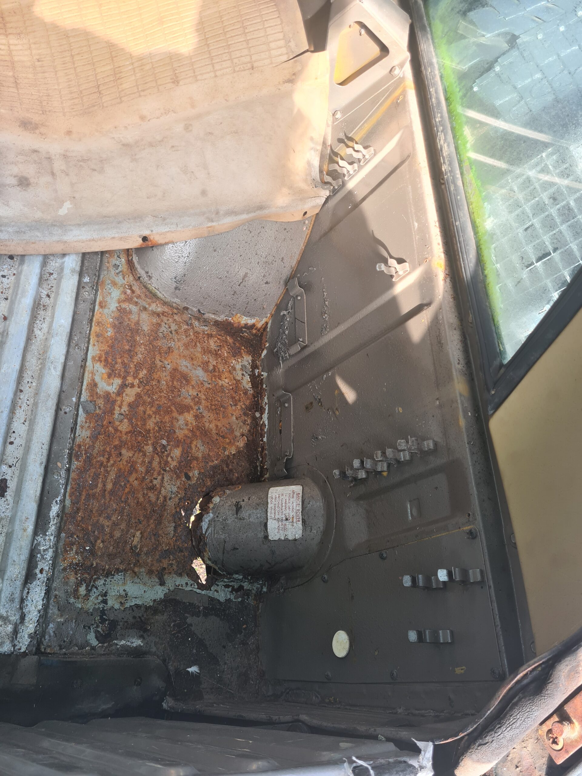 Range Rover Classic Verzinkt Fußraum A-Post Reparatur Verkleidung