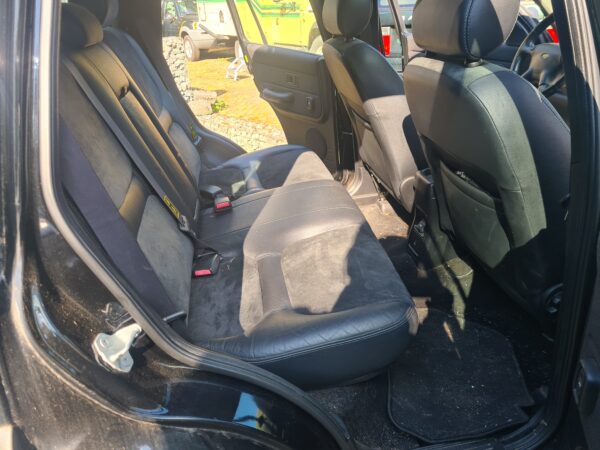 freelander 1 L314 stationwagen 1800 cc kleur zwart bouwjaar 2003
