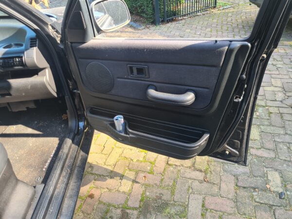 freelander 1 L314 stationwagen 1800 cc kleur zwart bouwjaar 2003