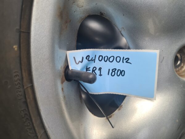 freelander 1 L314 lm velg 17" TREK set 5 stuks 225x55x17" , reserve wiel is ander merkband