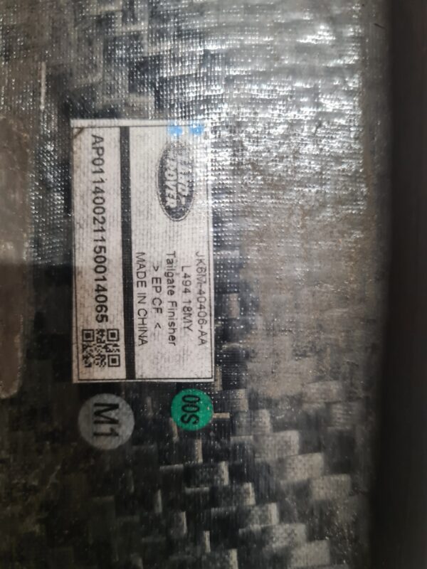 Range Rover Sport L494 sierlijst achterklep zwart met camera voorbereiding LR048899 LR076840 CK1UA40406