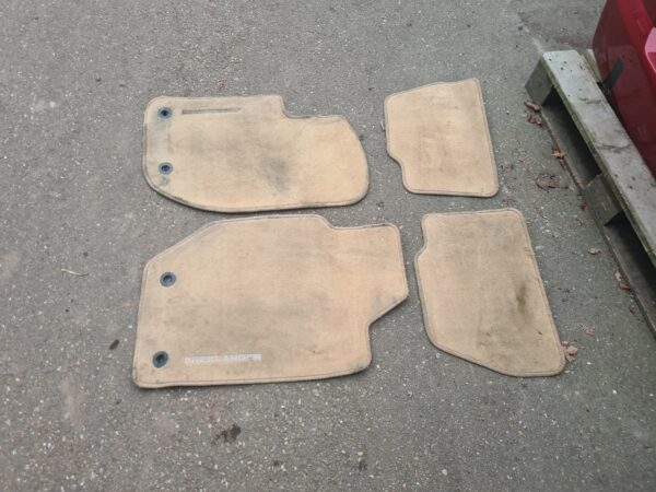 freelander 1 L314 matten set stof kleur beige