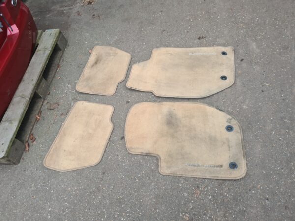 freelander 1 L314 matten set stof kleur beige