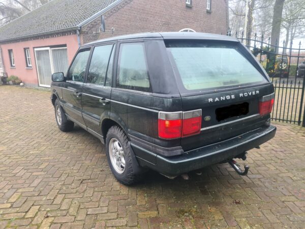 range rover P38 4.0 V8 automaat HSE bouwjaar 1999 kleur groen met electrische stoelen moka beige leer en terreinbanden