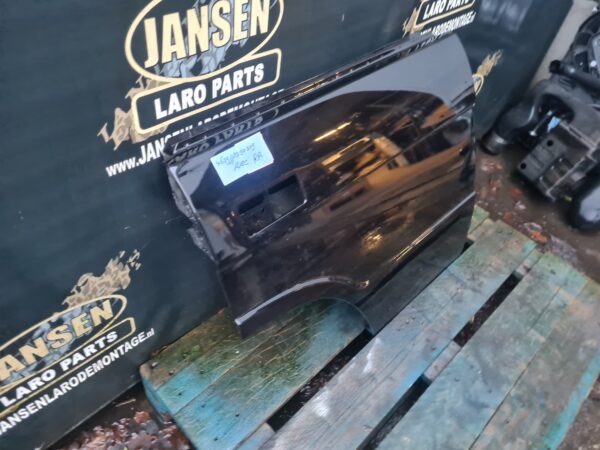 range rover classic achterscherm hoek rechts kleur zwart