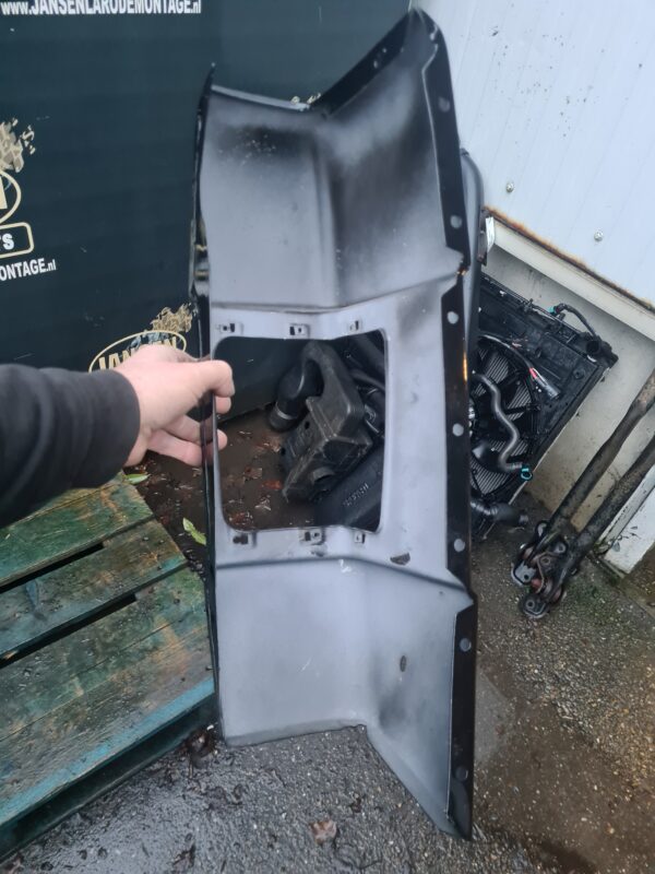 range rover classic achterscherm hoek rechts kleur zwart