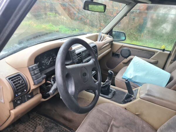Discovery 300 Tdi handgeschakeld 2 deurs bouwjaar 1998