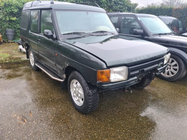 Discovery 300 Tdi handgeschakeld 2 deurs bouwjaar 1998
