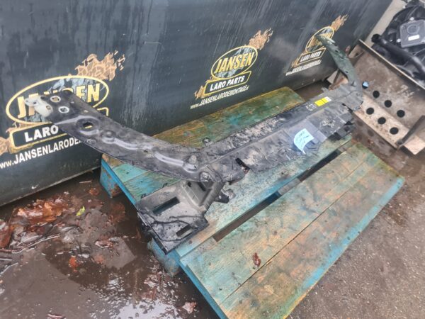 Range Rover Evoque L538 front slot bumper kaal kleur zwart