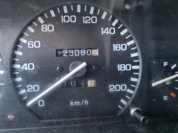 Discovery 300 Tdi automaat 2 deurs bouwjaar 1999 grijskenteken
