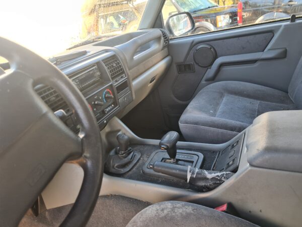 Discovery 300 Tdi automaat 2 deurs bouwjaar 1999 grijskenteken