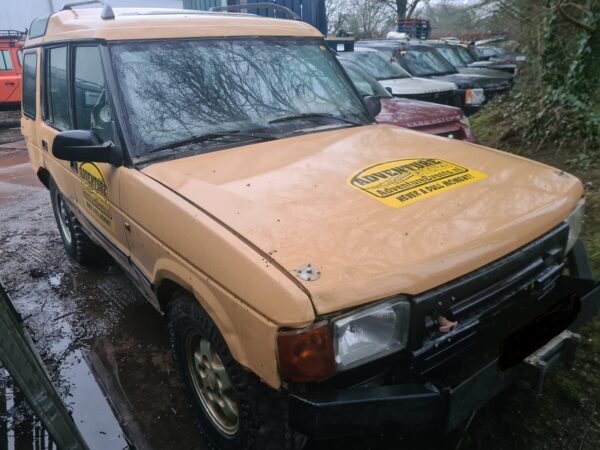 Discovery 1 300 Tdi automaat 4 deurs bouwjaar 1997 beige stoffen bekleding 7 persoons