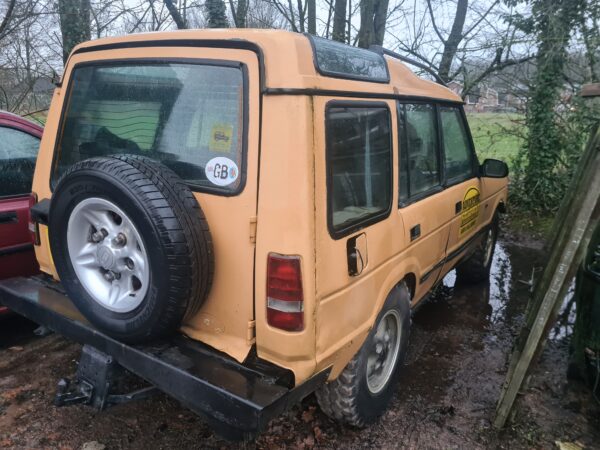 Discovery 1 300 Tdi automaat 4 deurs bouwjaar 1997 beige stoffen bekleding 7 persoons