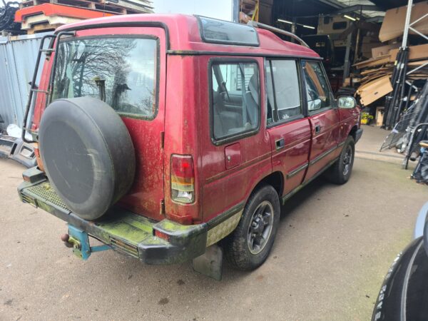 Discovery 1 RHD 3.9 EFI V8 automaat 5 persoons met electrische voorstoelen en achterbank grijs leer bouwjaar 1996