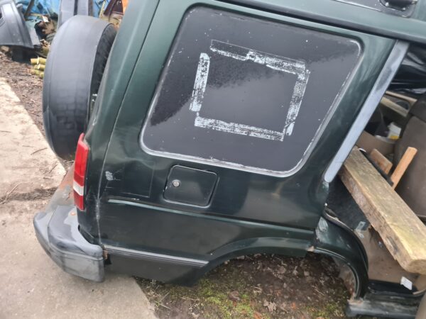 discovery 1 300 Tdi bouwjaar 1995 handbak 5 deurs groenmetalic grijskenteken Body