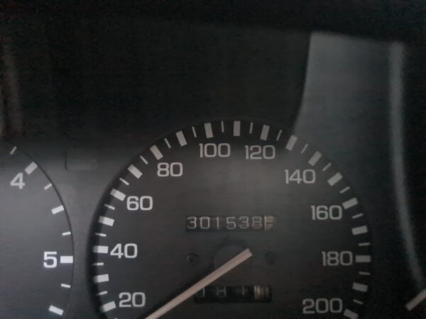 discovery 1 300 Tdi bouwjaar 1995 handbak 5 deurs groenmetalic grijskenteken Body