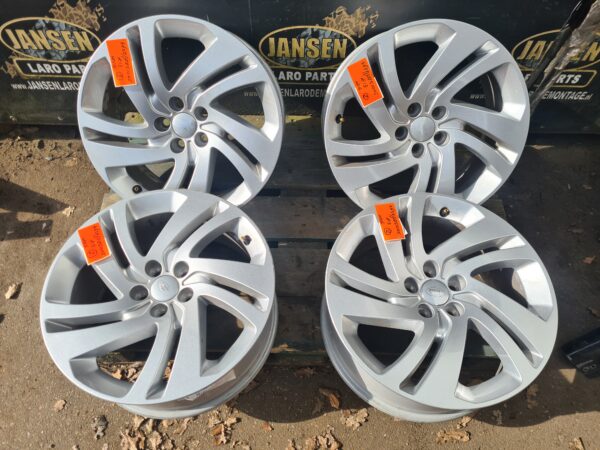 range rover evoque L538 velgen set 4x 8Jx19" ch45 6 spaaks silver Sparkle