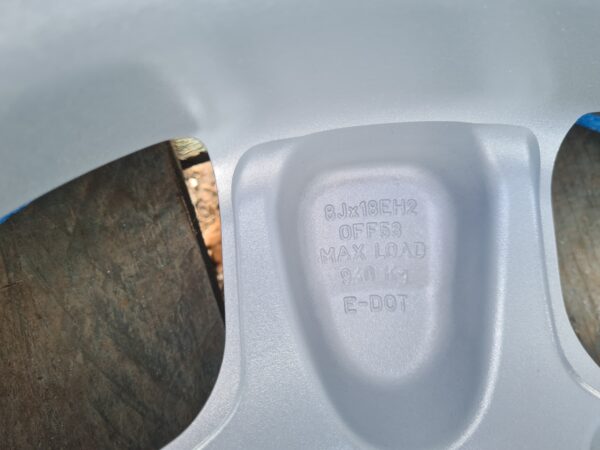 Range Rover L322 tot 2009 velg 8.5Jx20 " silver sparkle