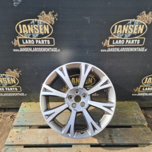 Range Rover L322 tot 2009 velg 8.5Jx20 " silver sparkle