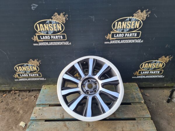 Range Rover L322 tot 2009 velg 8.5Jx20 " silver sparkle