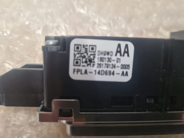 Range Rover Evoque L538 / Range Rover Sport L494 stoelverwarmings schakelaar