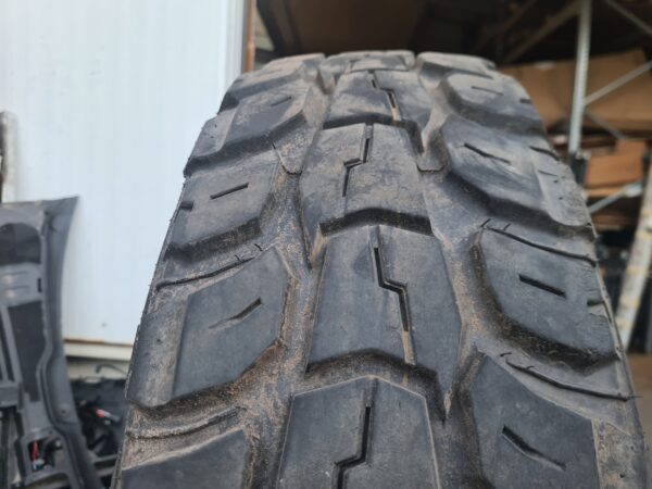Banden set met velgen voor Range Rover Classic / Discovery 1 / defender L316 / TORNADO ( freestyle ) velgen 4x met Kumo Road Venture MT 225x75xR16"