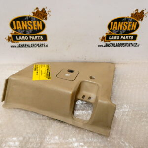 Range Rover P38 Afwerking samenstel-A stijl onder rechts beige (light stone beige) met kapje BTR5554SMK BTR1693SMK