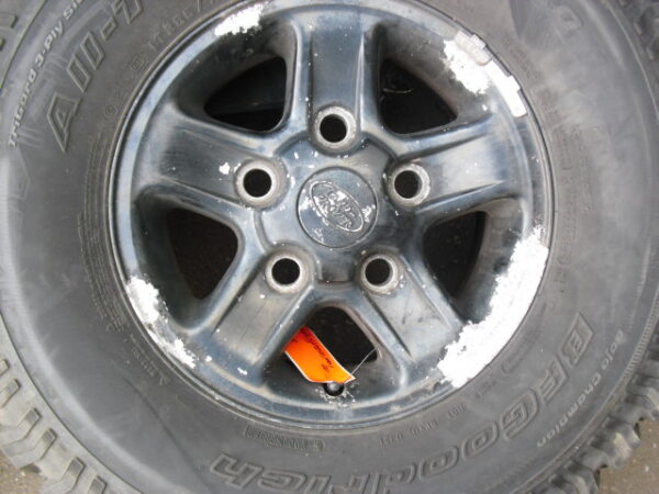 banden set met velg staal type zwaar uitgevoerd 16" x 7 J 7 stuks met General Grabber HTS 265x75xR16"