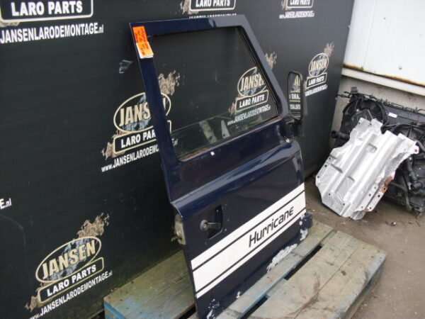defender L316 achter deur compleet kleur rood met traanplaat