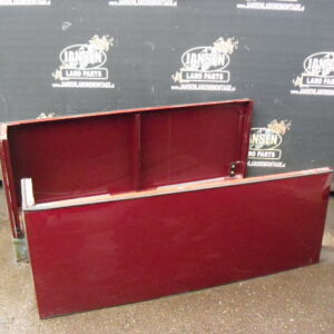 defender L316 90'' rechter en linker achter zijpaneel zonder zijruit setje kleur rood