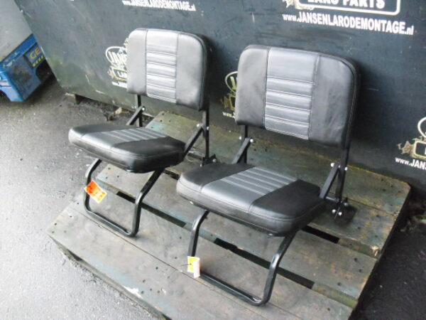 defender L316 rechter voorste wielrand mat zwart