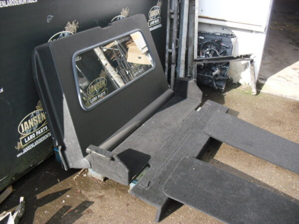 defender L316 110" grijskenteken schot compleet TD5 en TD4 puma gebruikt