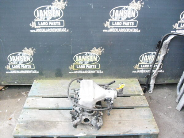 range rover classis / defender L316 / discovery 1 inlaatmanifold V8 3.9 EFI