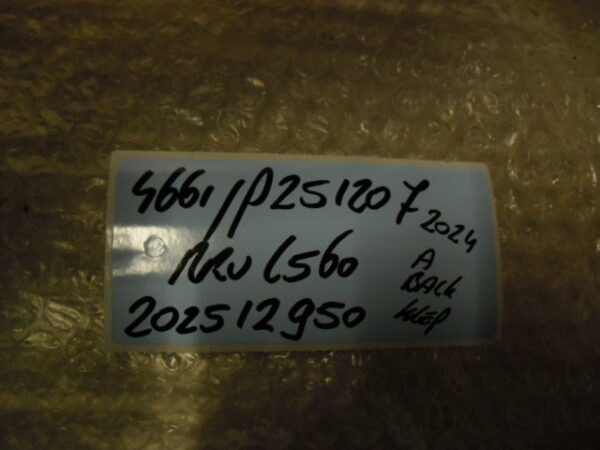 Range Rover Velar L560 achterlicht balk achterklep