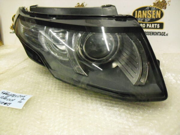 Range Rover Velar L560 achterlicht balk achterklep