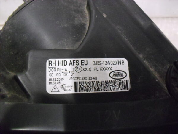 Range Rover Velar L560 achterlicht balk achterklep