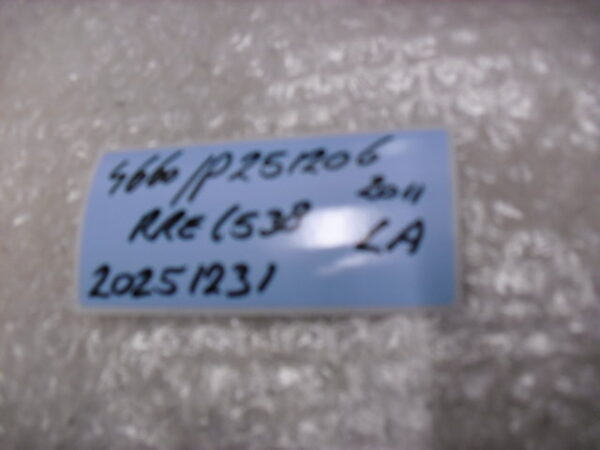 Range Rover Velar L560 achterlicht balk achterklep