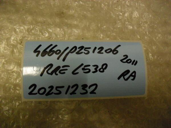 Range Rover Velar L560 achterlicht balk achterklep