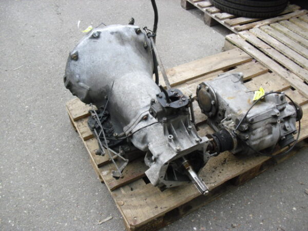 range rover classic 3 traps automaat, Chrysler 3.5 carb. V8 ( zonder tussenbak )
