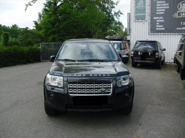 freelander 2 L359 Td4 2.2 diesel automaat kleur zwart uit 2008