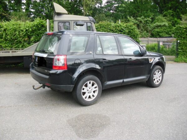 freelander 2 L359 Td4 2.2 diesel automaat kleur zwart uit 2008