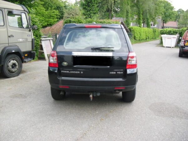 freelander 2 L359 Td4 2.2 diesel automaat kleur zwart uit 2008