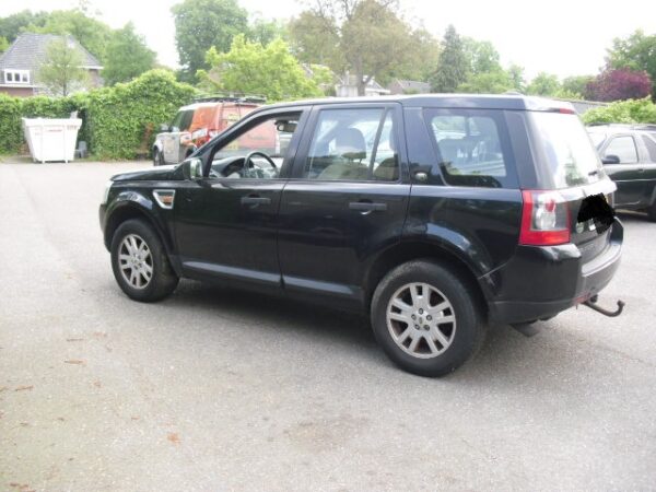 freelander 2 L359 Td4 2.2 diesel automaat kleur zwart uit 2008