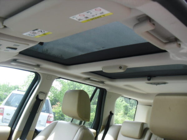 freelander 2 L359 Td4 2.2 diesel automaat kleur zwart uit 2008