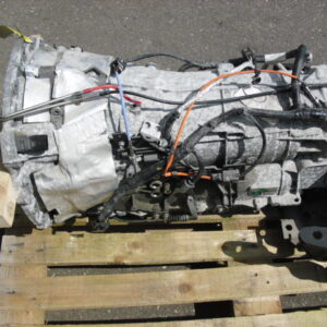 Range Rover L405 automaatbak 8 traps ZF 8HP70 hybride ,heeft 8700 km op de teller staan