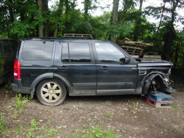 discovery 3 4.4 V8 automaat 7 persoons kleur blauw met beige leer bouwjaar 2005