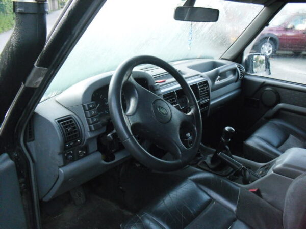 discovery 1 300 Tdi handgeschakeld grijskenteken kleur blauw uit 1996