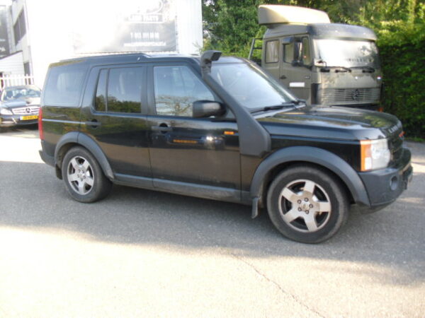discovery 3 2.7 TDV6 HSE automaat uit 2007 Kleur zwart Jave Black (697) met zwart leer (Taurus) 7 persoon met snorkel