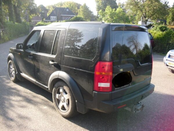 discovery 3 2.7 TDV6 HSE automaat uit 2007 Kleur zwart Jave Black (697) met zwart leer (Taurus) 7 persoon met snorkel