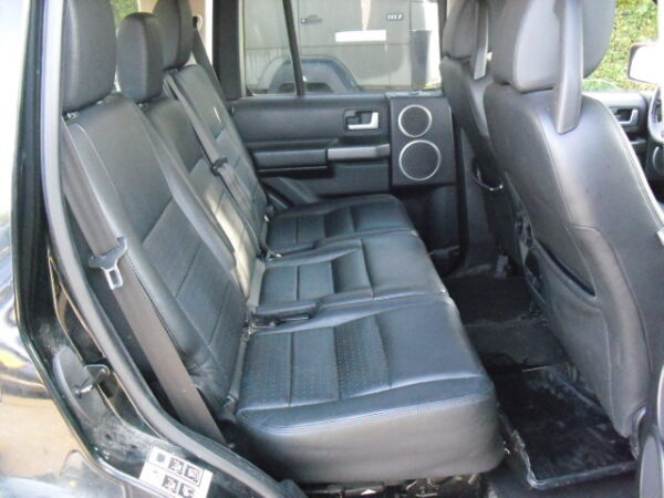discovery 3 2.7 TDV6 HSE automaat uit 2007 Kleur zwart Jave Black (697) met zwart leer (Taurus) 7 persoon met snorkel